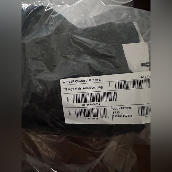 NWT ALO Yoga 7/8 High-Waist Airlift Legging in Charcoal Green - Picture 9 of 9